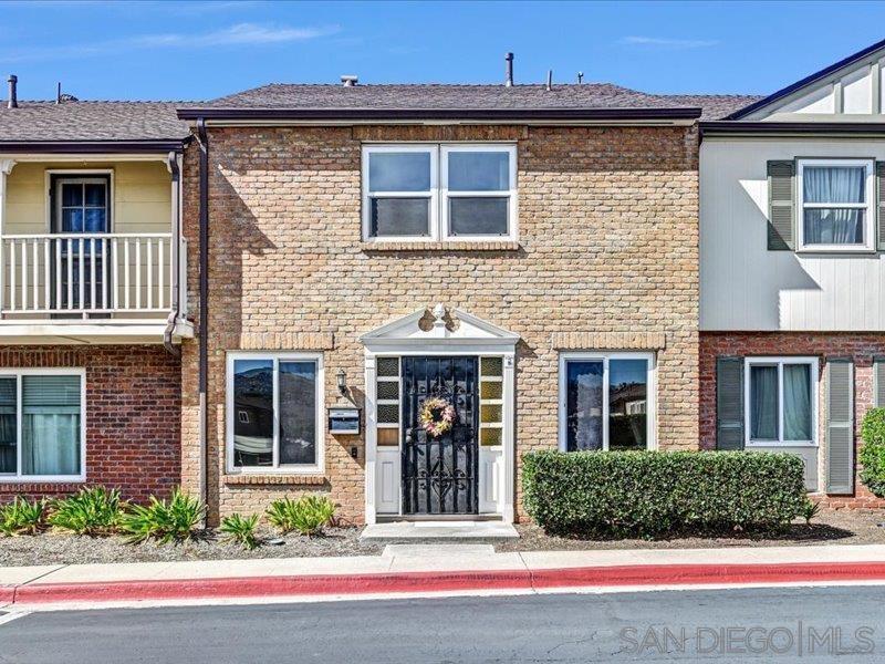 11909 Royal Road Unit D — photo