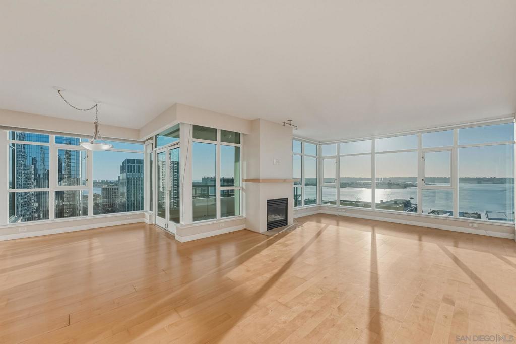 1199 Pacific Hwy Unit 2206 — photo