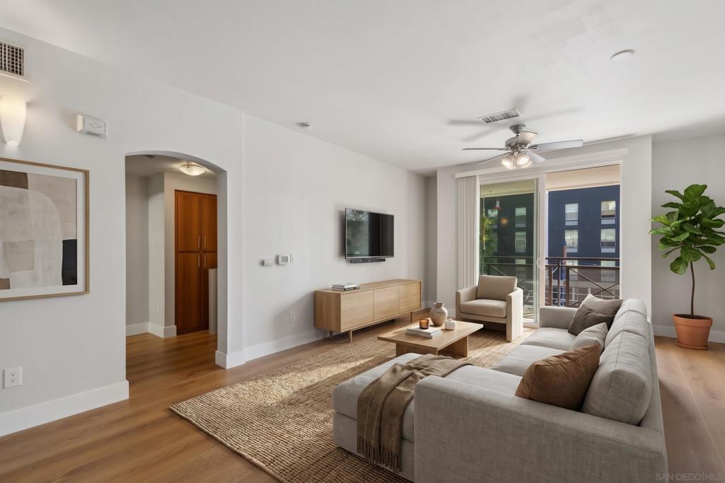 550 Park Blvd Unit 2306 — photo