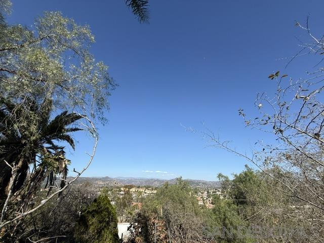 1113 E 5th Avenue, Escondido, CA 92025