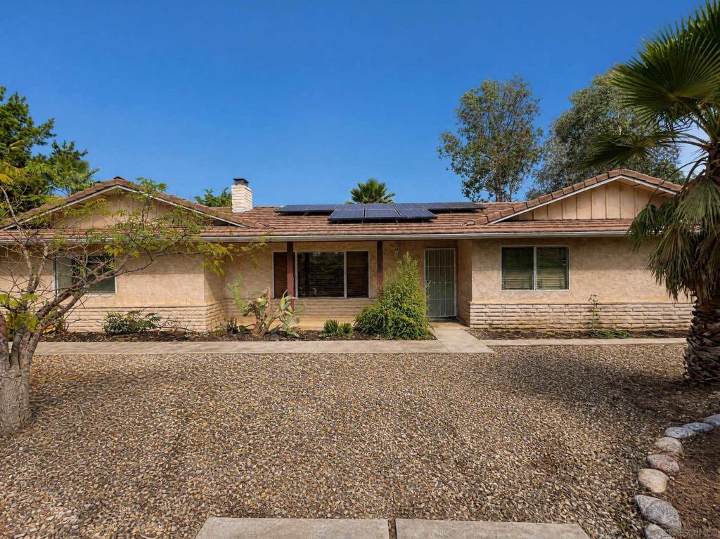 130 Alva, Fallbrook, CA 92028 — photo 2