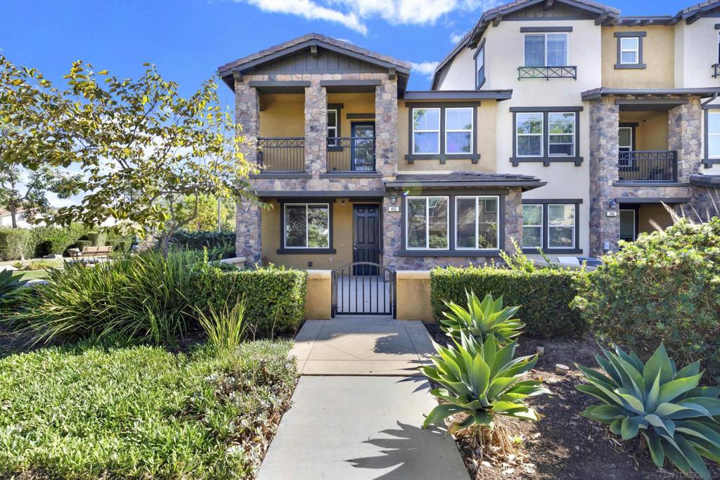 492 Prosperity Dr — photo