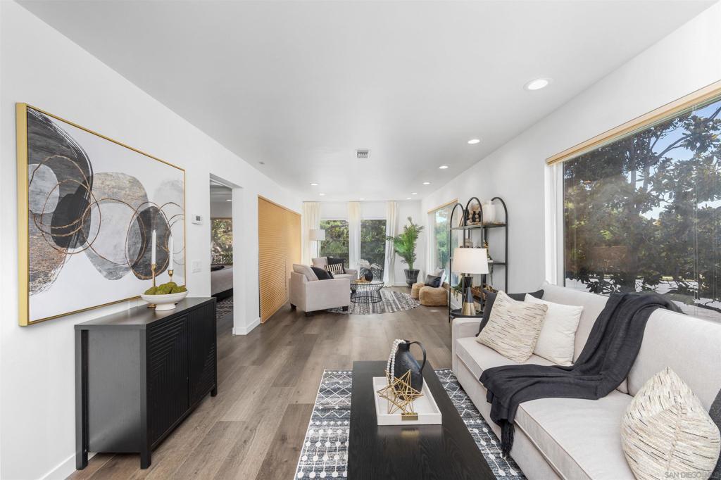 540 Hawthorn Unit 1a — photo