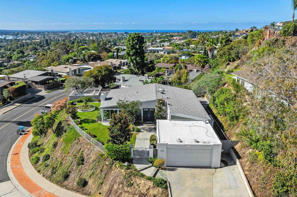 4980 Pacifica Dr. — photo