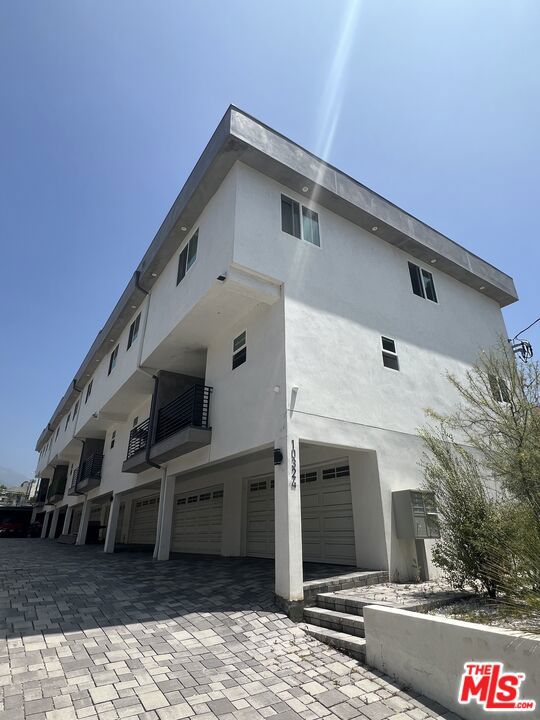 10324 Mount Gleason Avenue Unit 6 — photo