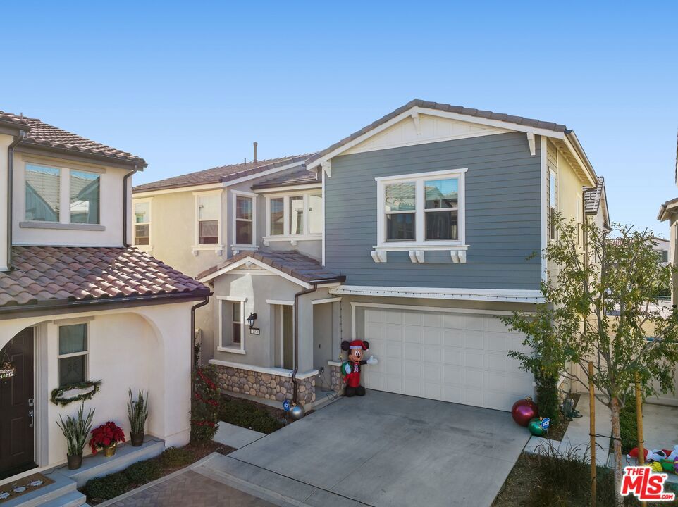 12376 Sandy Court — photo
