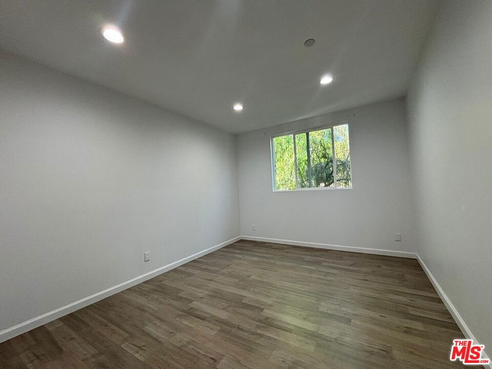9965 Glencrest Circle — photo