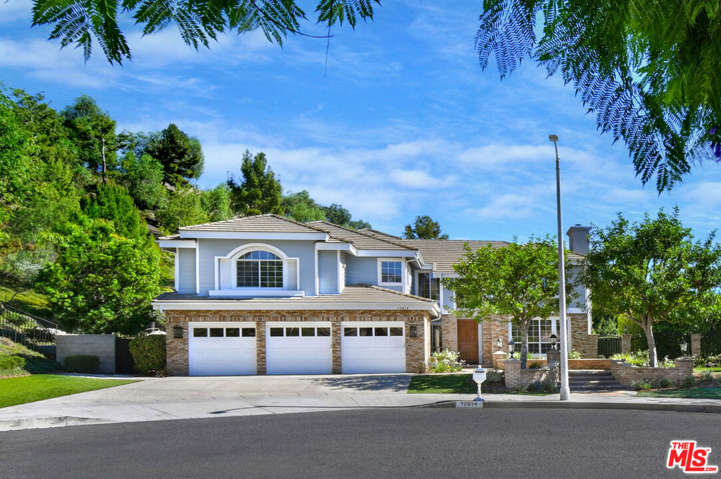 17814 Greyhawk Place — photo