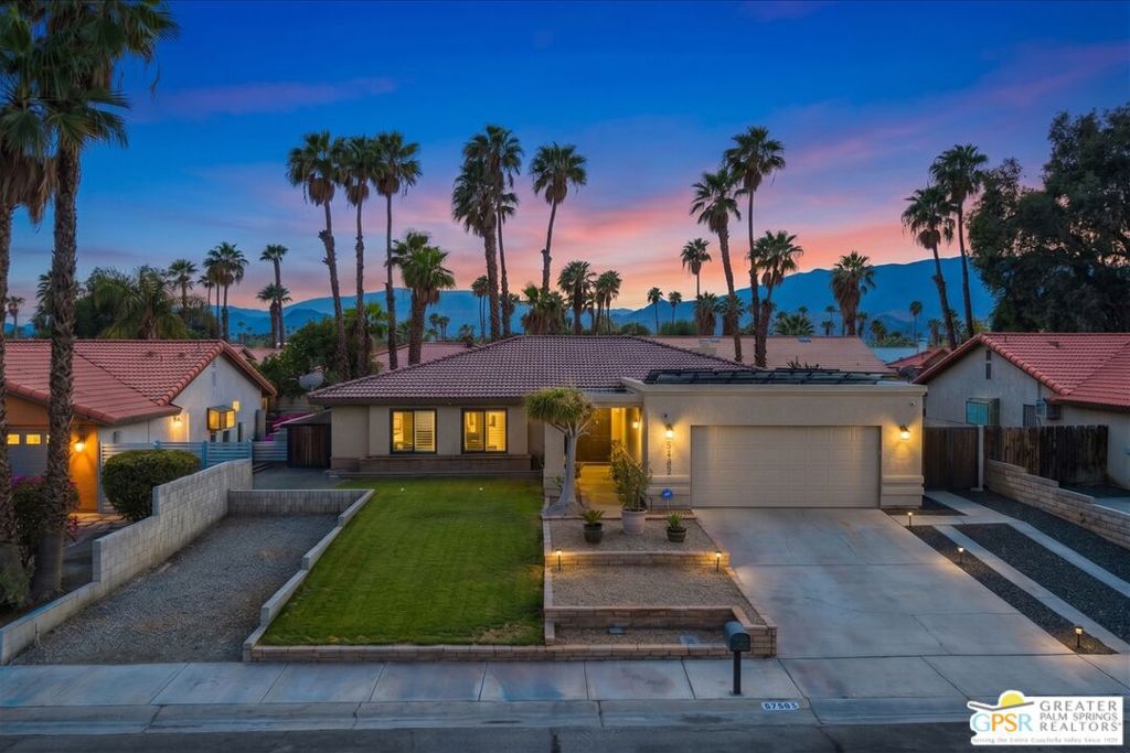 67395 Rango Road — photo