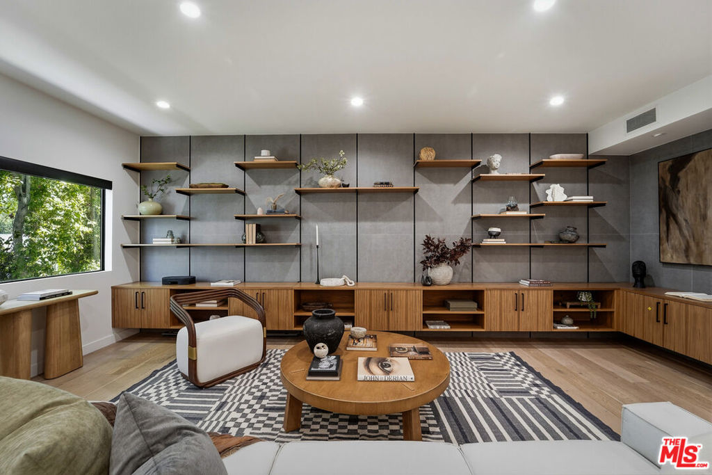 234 S Tower Drive Unit 4 — photo