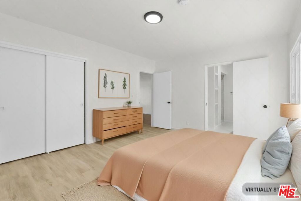 7825 W Manchester Avenue Unit 20 — photo
