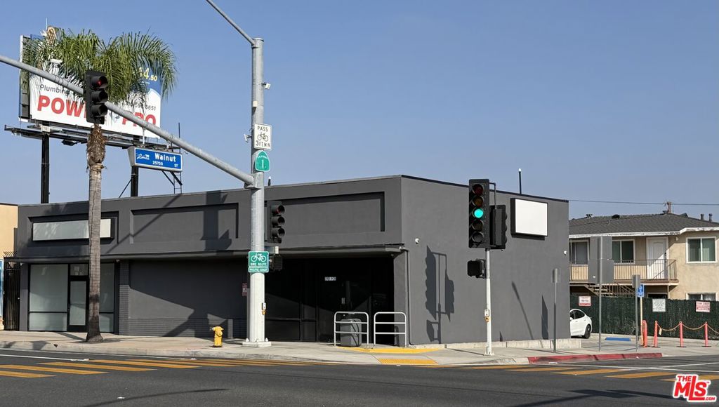 1903 Pacific Coast Highway — photo