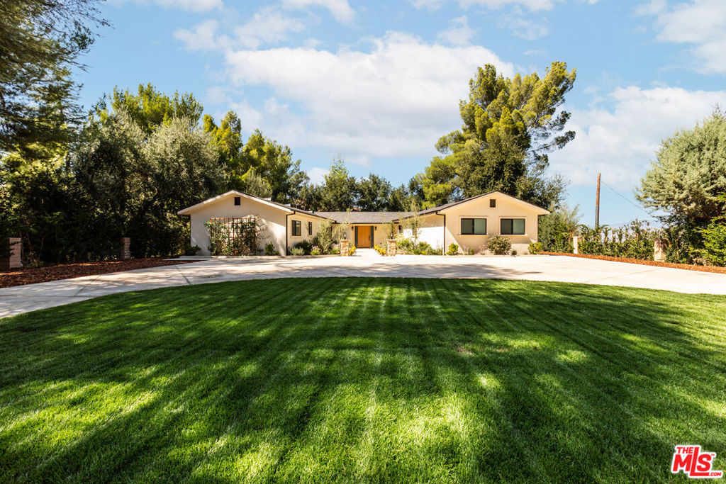 16402 Placerita Canyon Road — photo