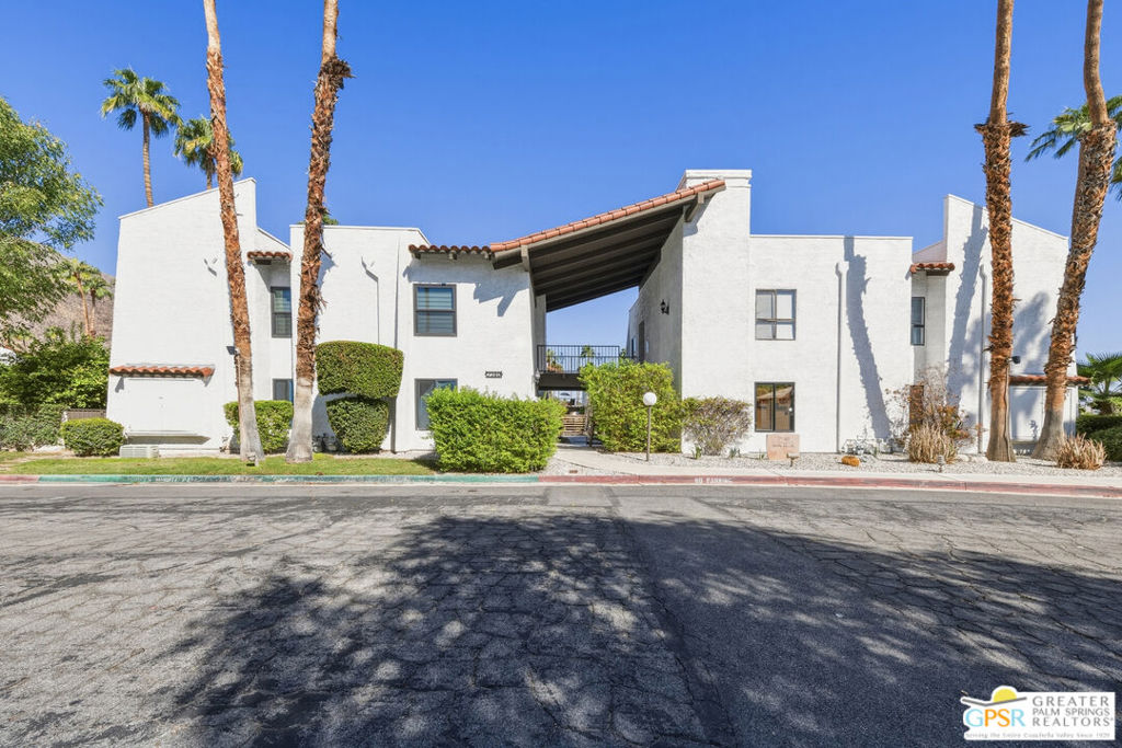 2240 S Palm Canyon Drive Unit 24 — photo