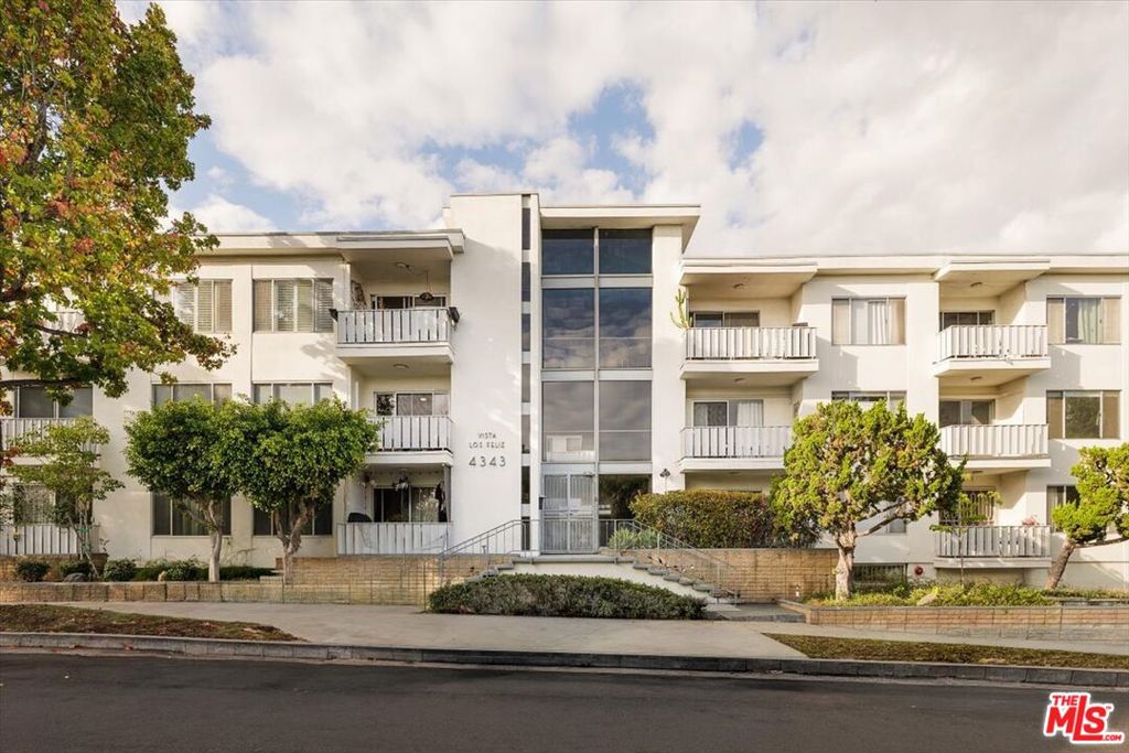 4343 Finley Avenue Unit 2 — photo