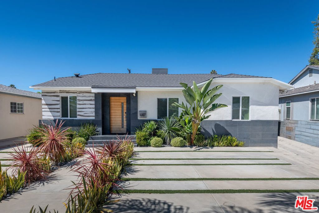 5327 Willis Avenue — photo