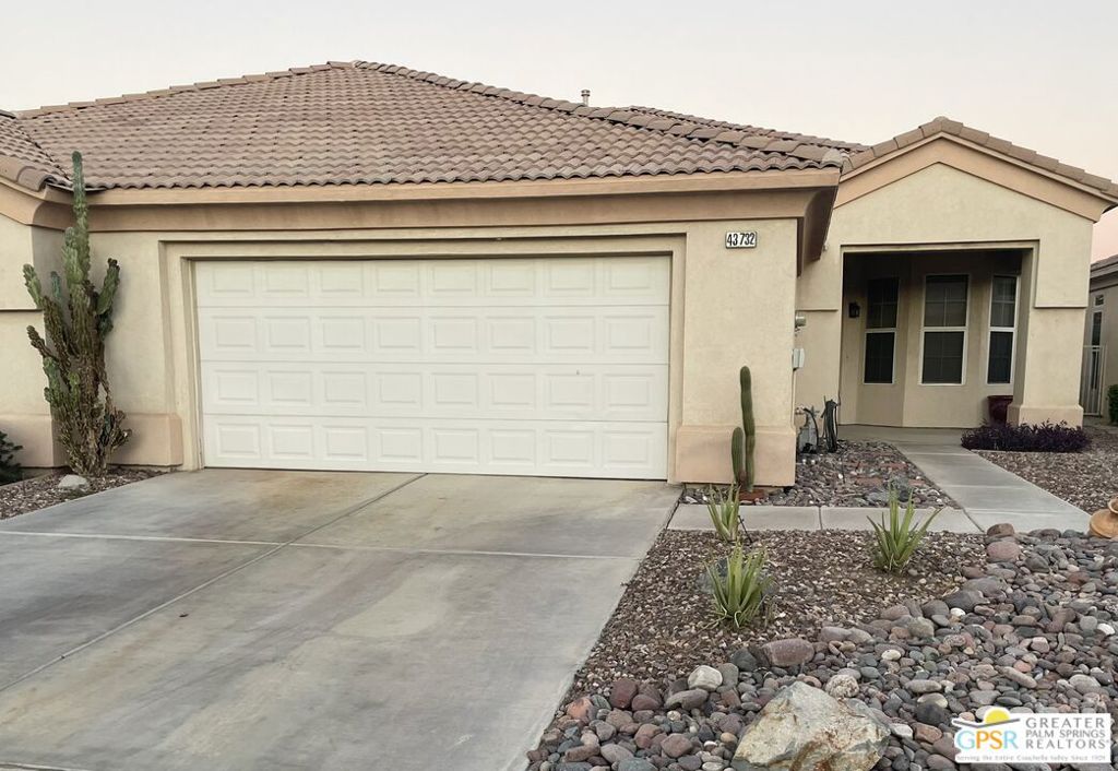 43732 Royal Saint George Drive — photo