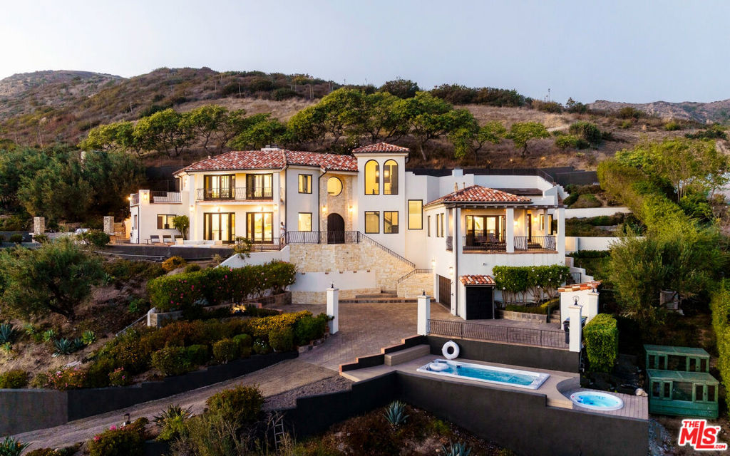 32045 Pacific Coast Highway — photo