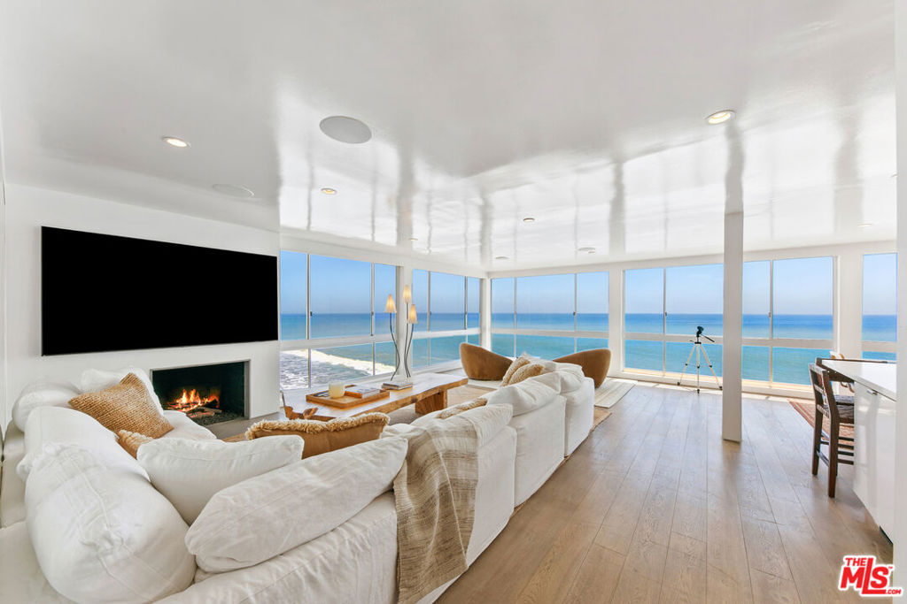 22548 Pacific Coast Highway Unit 311 — photo