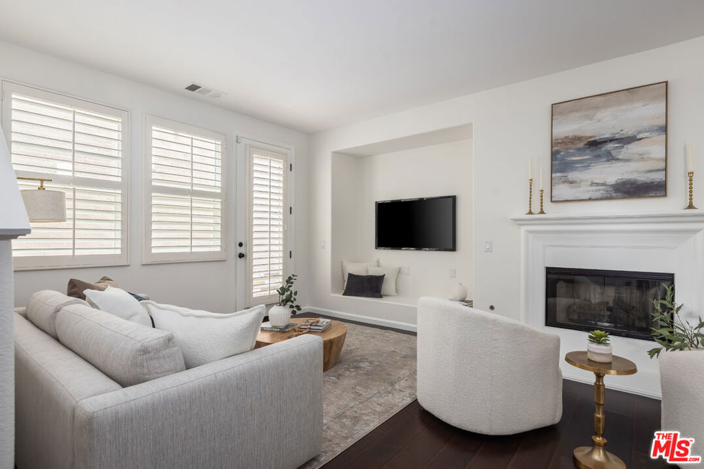 576 Athena Place, Carson, CA 90745 — photo 3