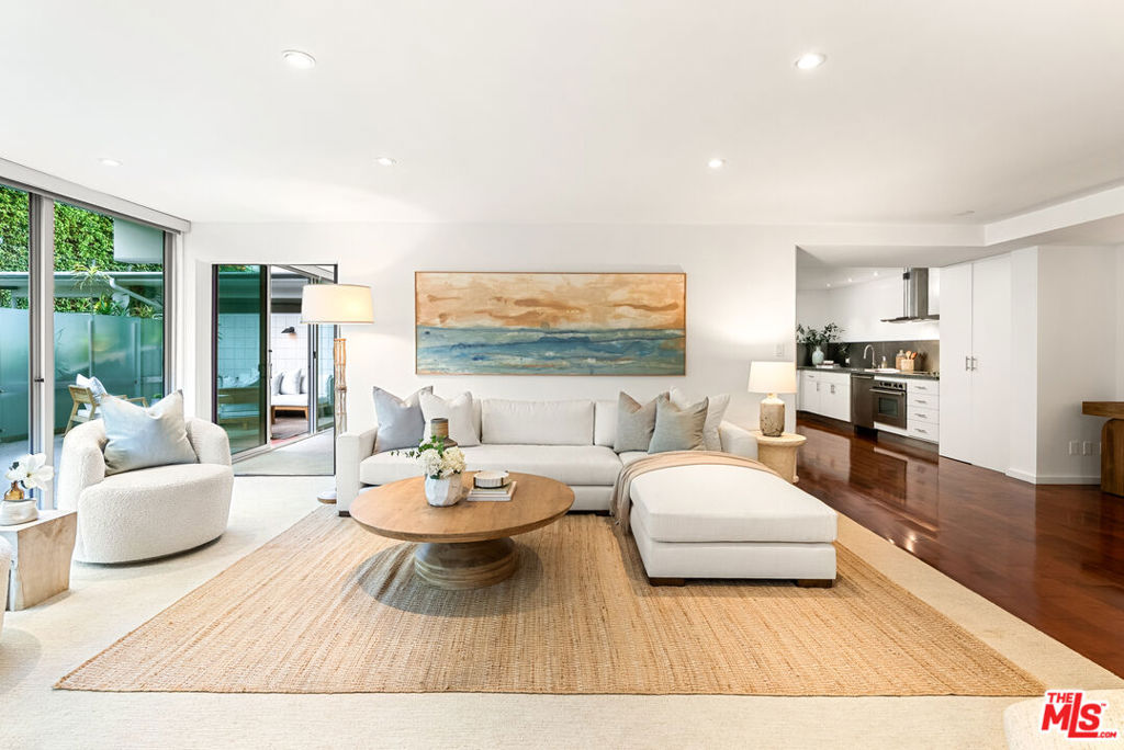 535 Ocean Avenue Unit 1C — photo