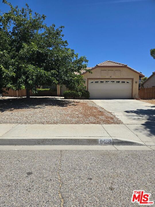 11469 Spring Street — photo
