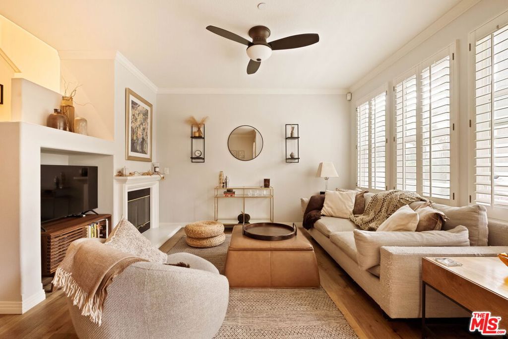 2481 Wagner Street Unit 3 — photo