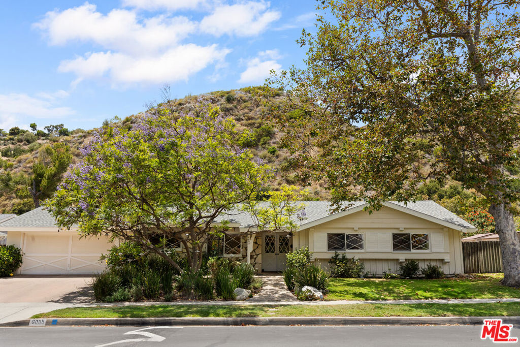6005 Paseo Canyon Drive — photo