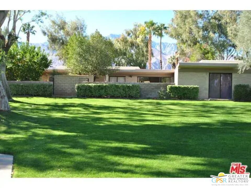 1751 E Sandalwood Drive — photo