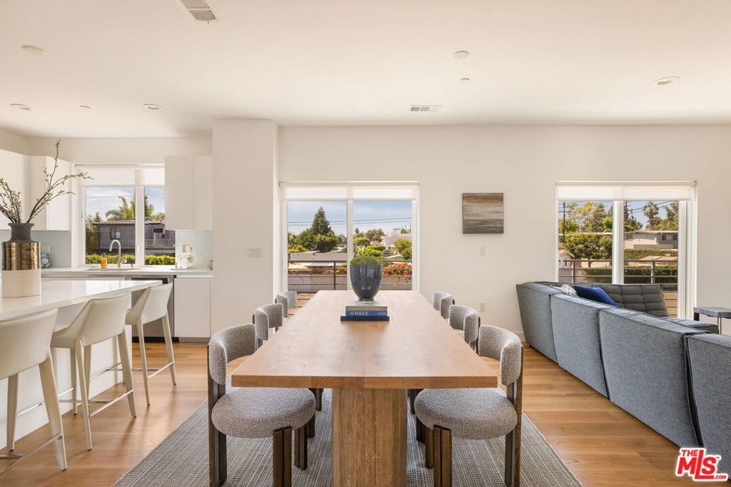 11724 Culver Boulevard Unit 8 — photo