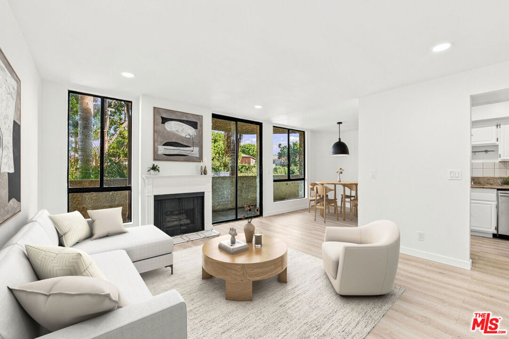 7001 S La Cienega Boulevard Unit 213 — photo