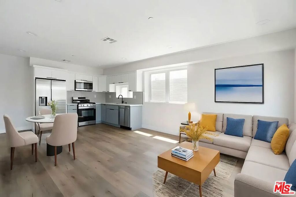 1726 Menlo Avenue Unit C — photo