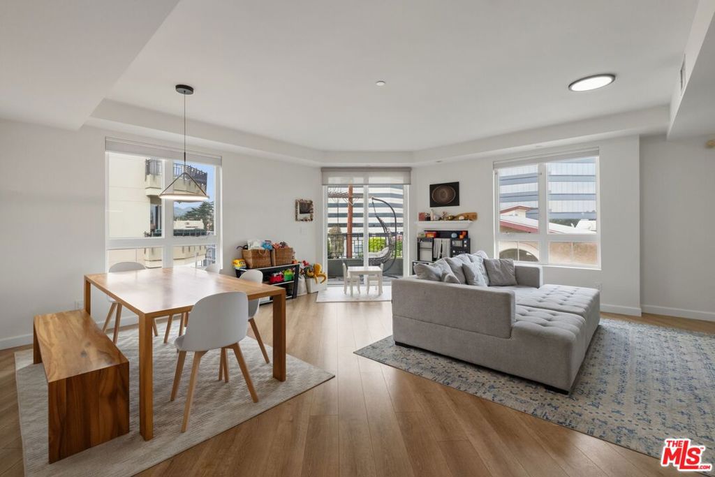 12222 Wilshire Boulevard Unit 501 — photo