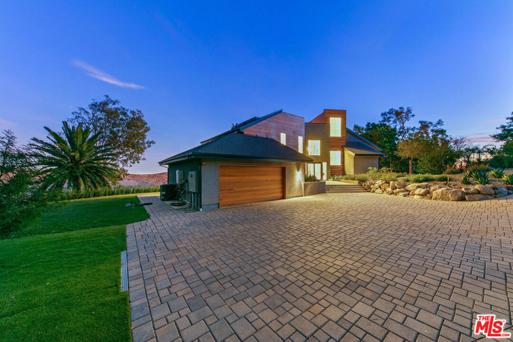 4756 Latigo Canyon Road — photo
