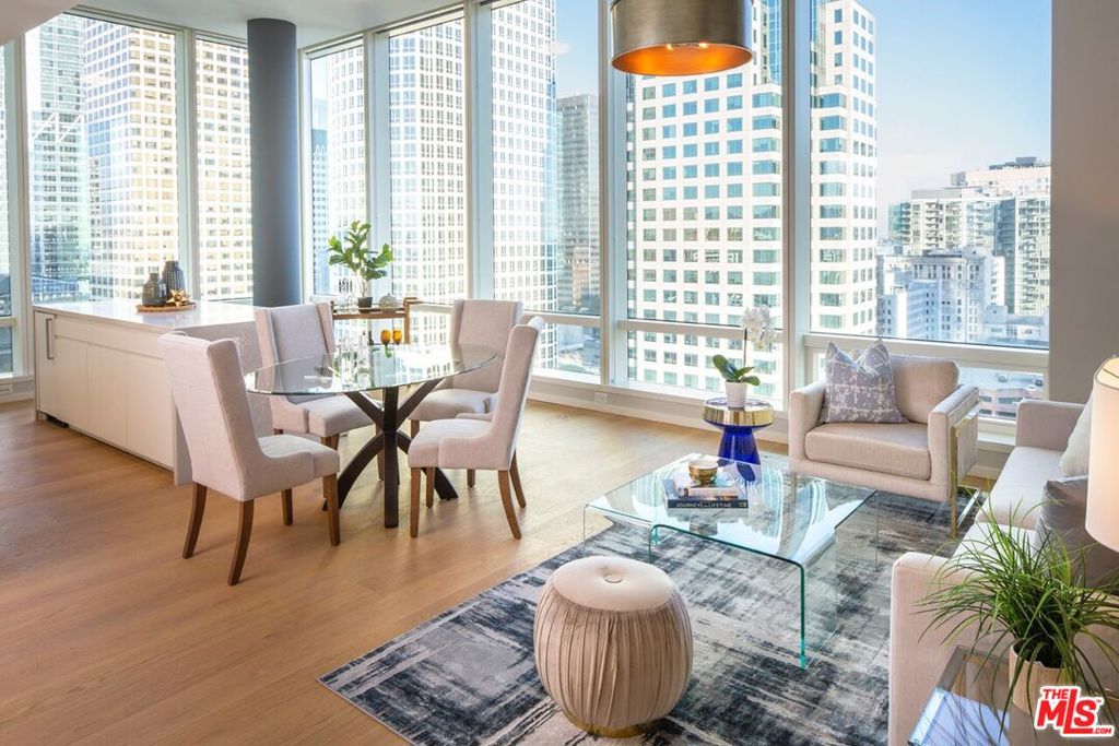 877 Francisco Street Unit 1806 — photo