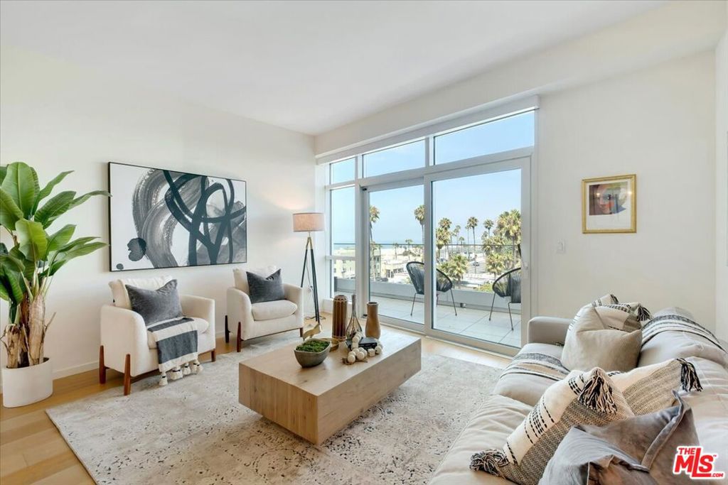 1705 Ocean Avenue 502 — photo