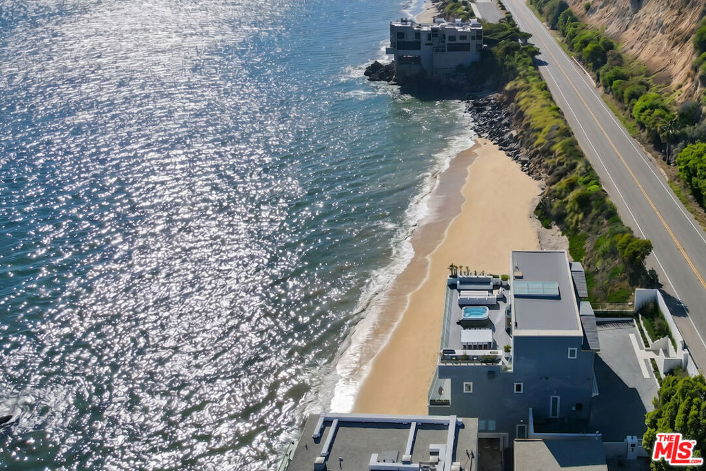 26122 Pacific Coast Highway — photo