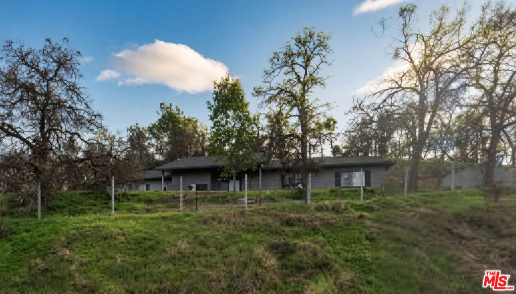 5108 Baldwin Street — photo
