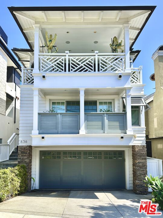 636 12th Street — photo