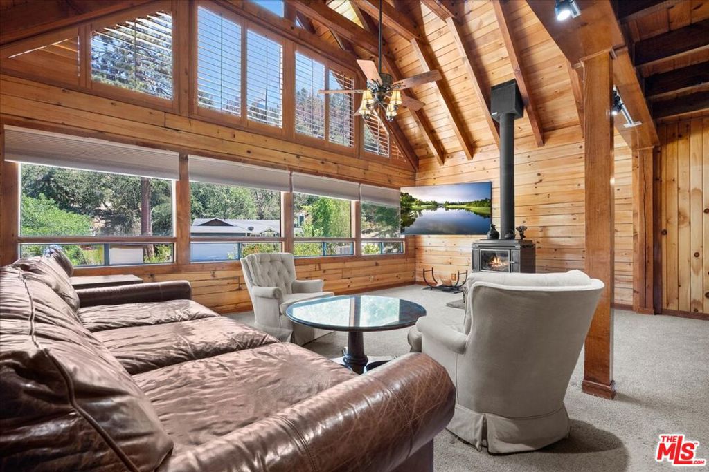490 Lark Road, Wrightwood, CA 92397 — photo 3