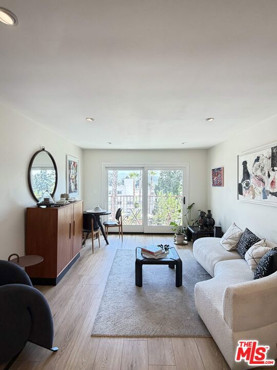 3407 Huxley Street 39 — photo
