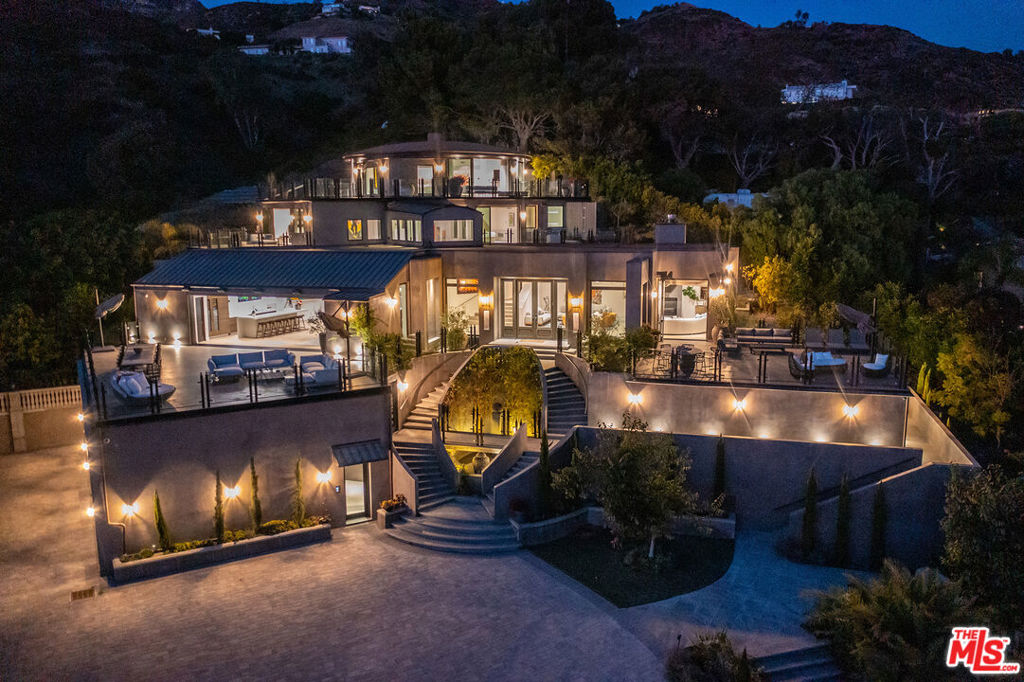 31555 Pacific Coast Highway — photo