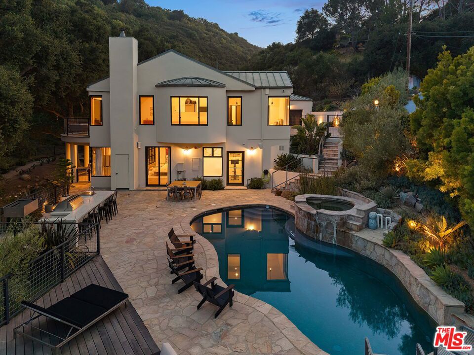 28222 Via Acero Street — photo