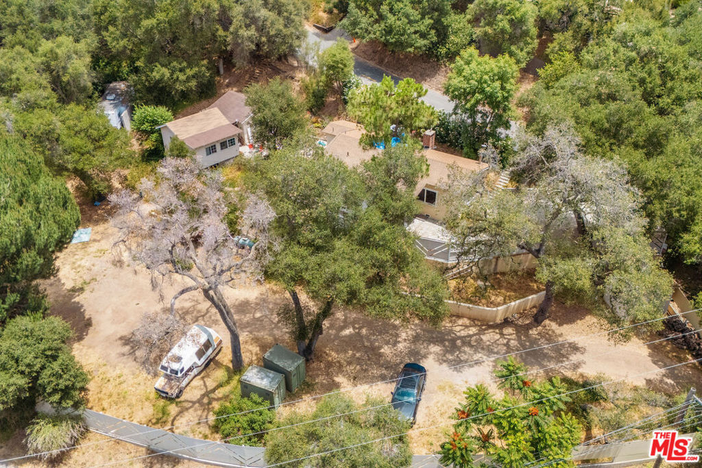 360 N Topanga Canyon Boulevard — photo