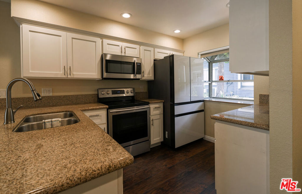 25595 Pine Creek Lane — photo