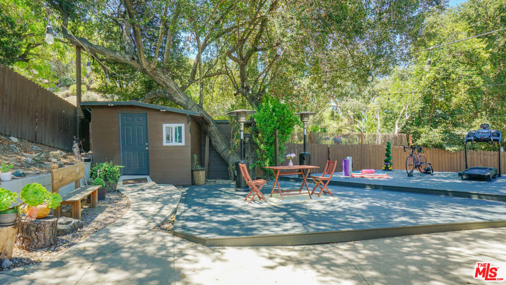 9790 Shadow Island Drive — photo