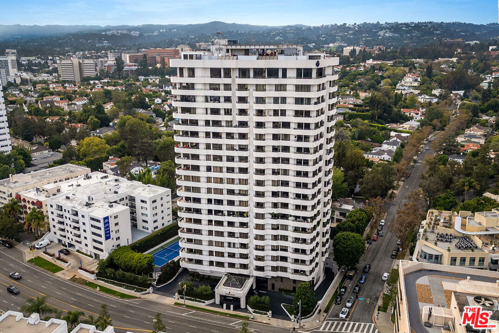 10601 Wilshire Boulevard 702 — photo