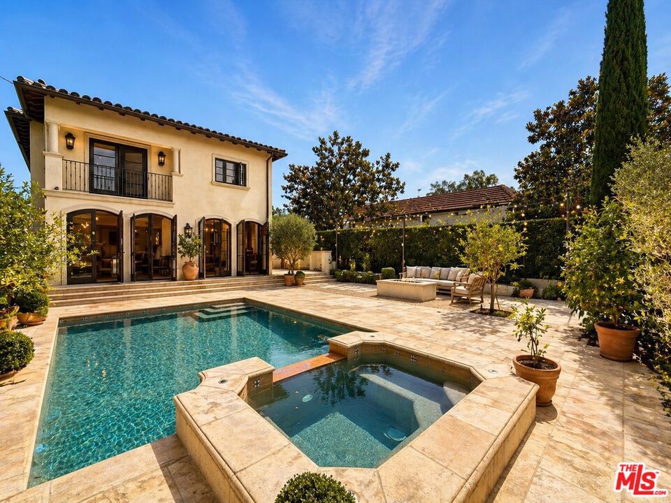 301 Foothill Road, Beverly Hills, CA 90210