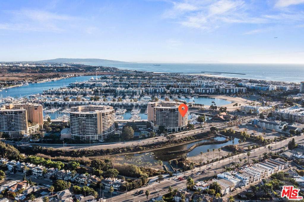 4265 Marina City Drive Unit 917 — photo