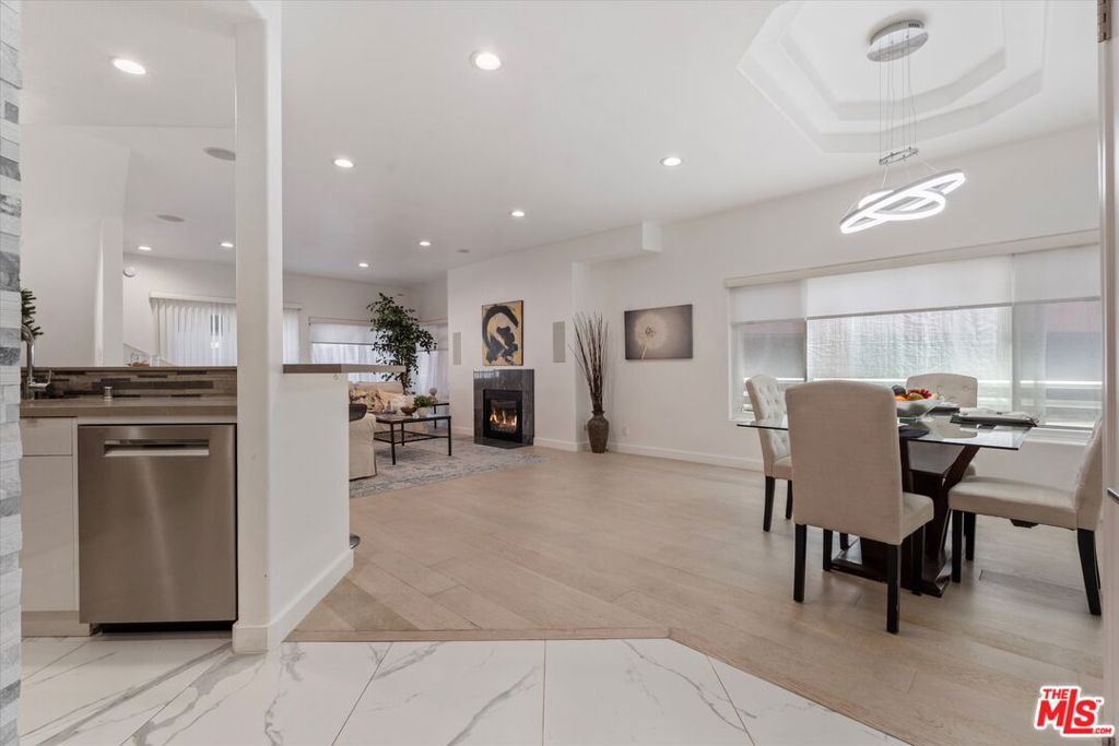 1160 Granville Avenue Unit 108 — photo